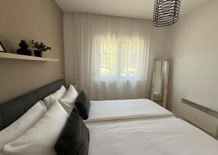 Merak - Two Bedroom Apartment- Free Parking Apartamento *