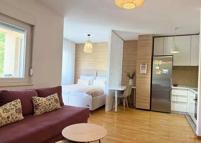 Merak - Two Bedroom Apartment- Free Parking Apartamento Mostar